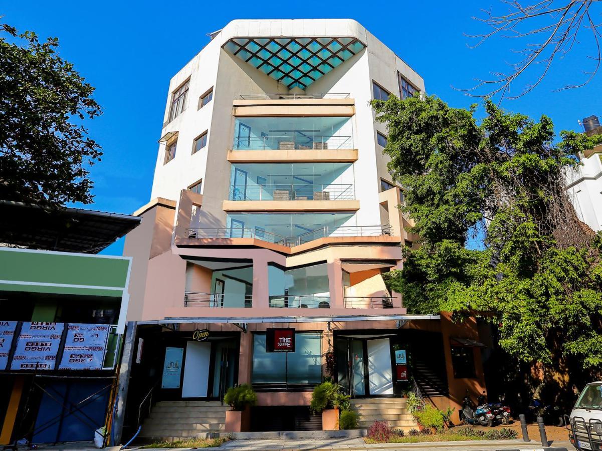 فندق Treebo Trend Time Square Marine Drive Kochi المظهر الخارجي الصورة