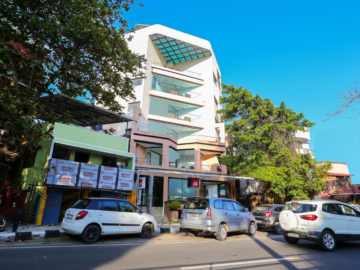 فندق Treebo Trend Time Square Marine Drive Kochi المظهر الخارجي الصورة