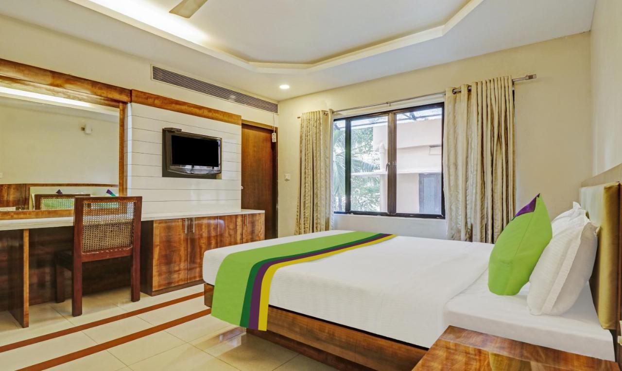 فندق Treebo Trend Time Square Marine Drive Kochi المظهر الخارجي الصورة